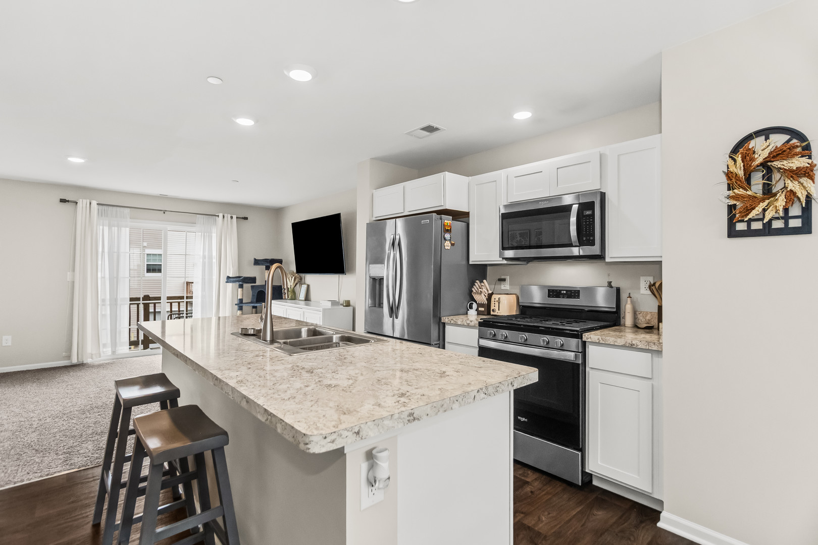 3745 Bailey Road Yorkville, IL 60560 - Photo 2 of 22