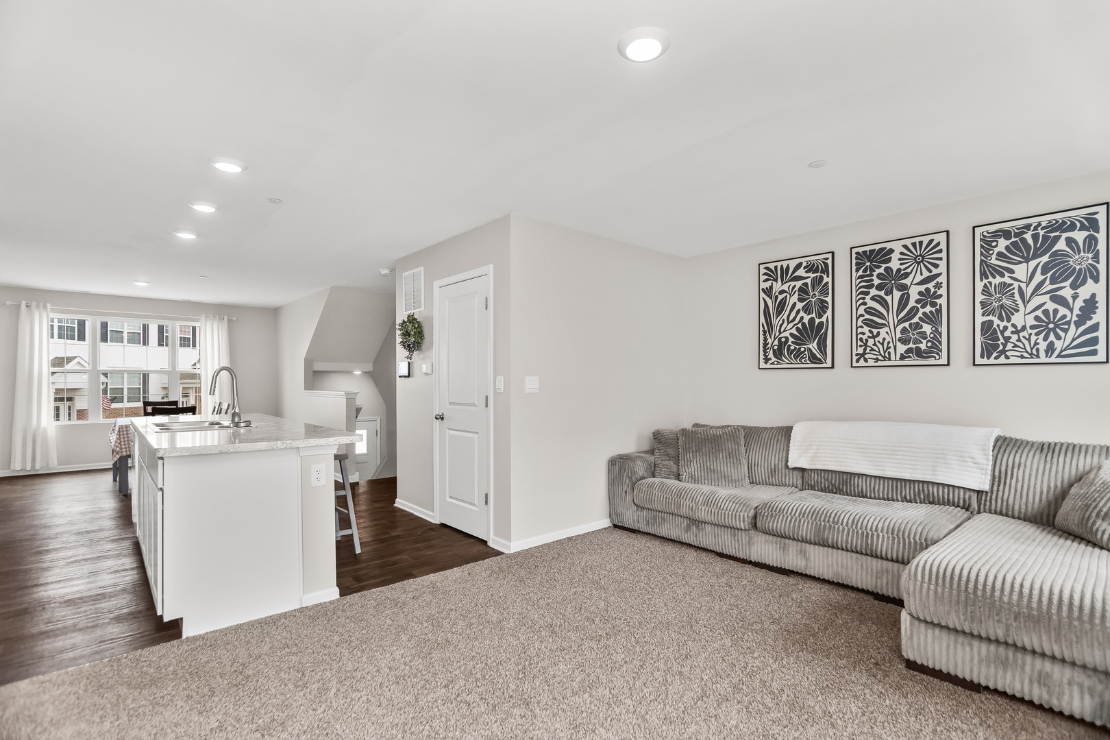 3745 Bailey Road Yorkville, IL 60560 - Photo 6 of 22