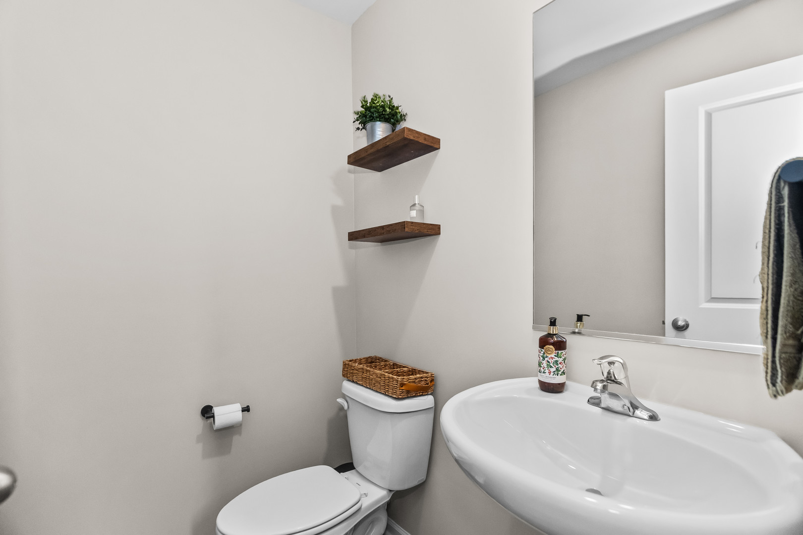 3745 Bailey Road Yorkville, IL 60560 - Photo 8 of 22