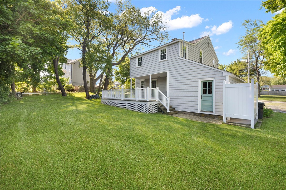 12 Nassau Road Narragansett, RI 02882 - Photo 9 of 43