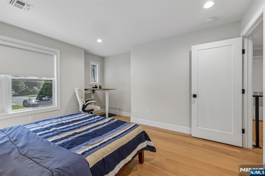 676 Ridgewood Avenue Oradell, NJ 07649 - Photo 32 of 50