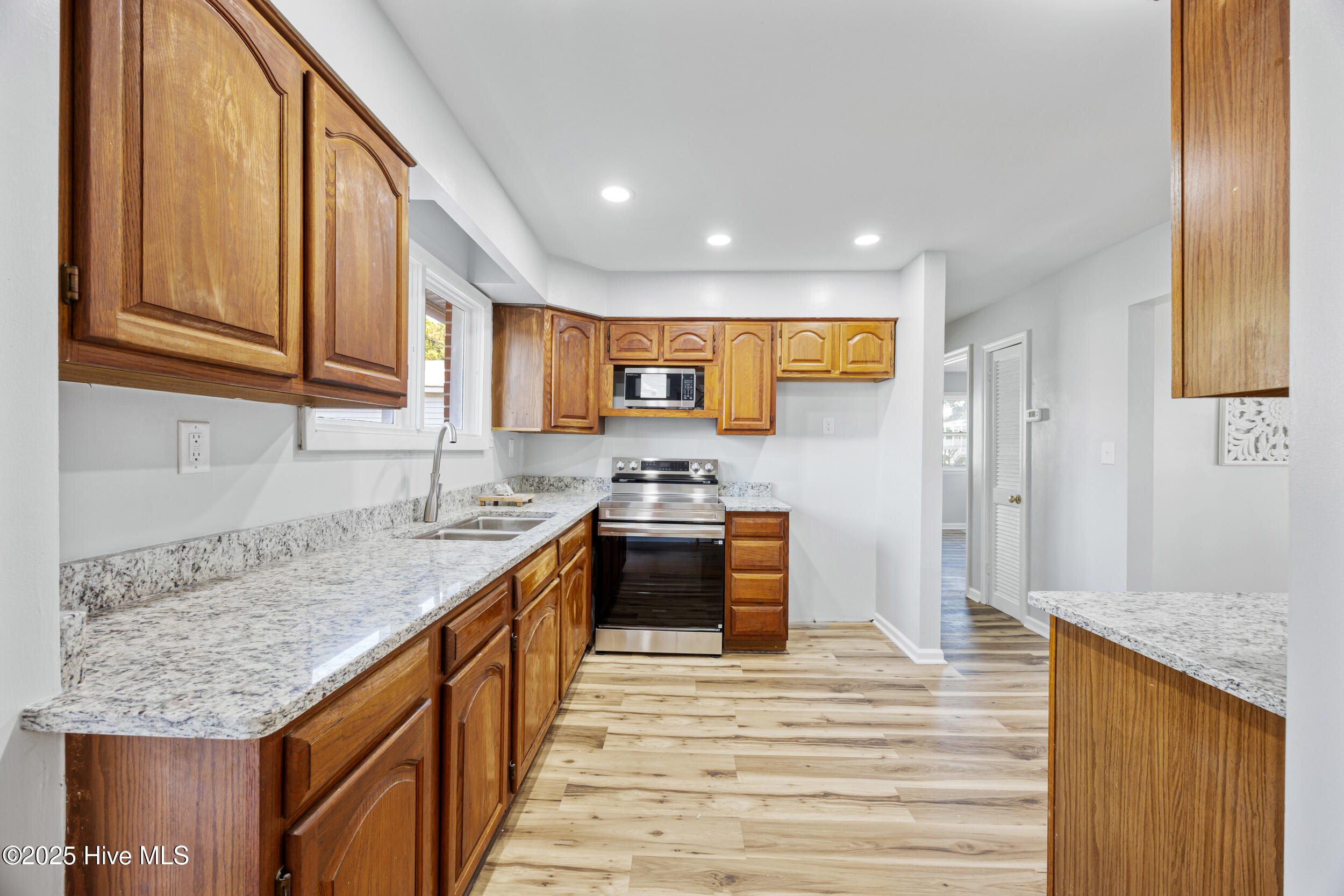 115 Pine Street Hertford, NC 27944 - Photo 9 of 24 Kitchen