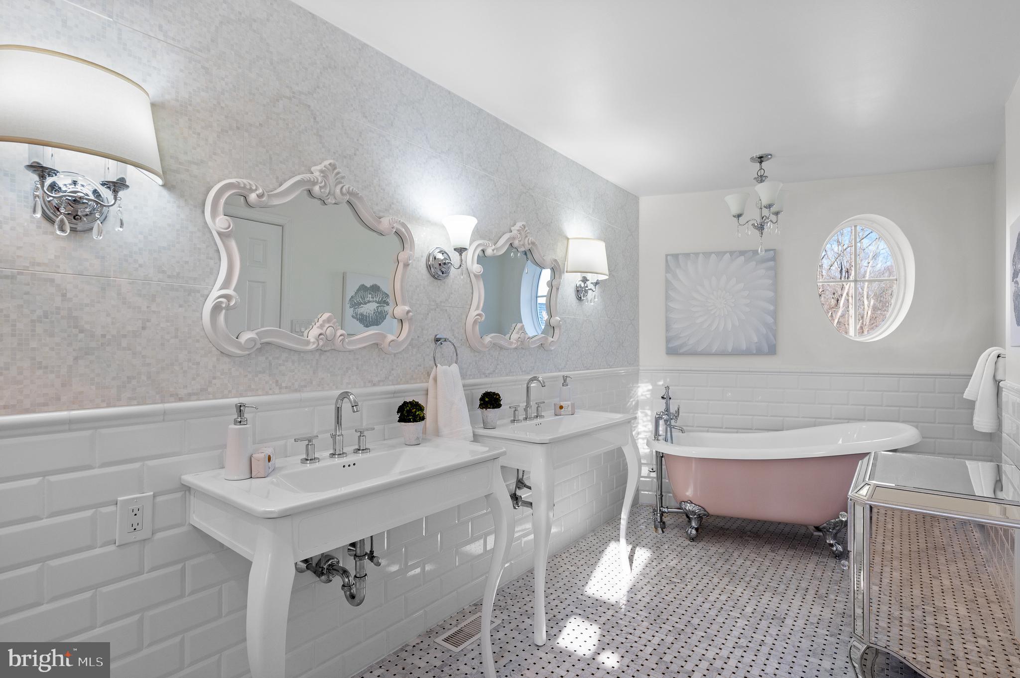 115 Jaffrey Road Malvern, PA 19355 - Photo 30 of 46 a bathroom with a double vanity sink mirror bathtub and toilet