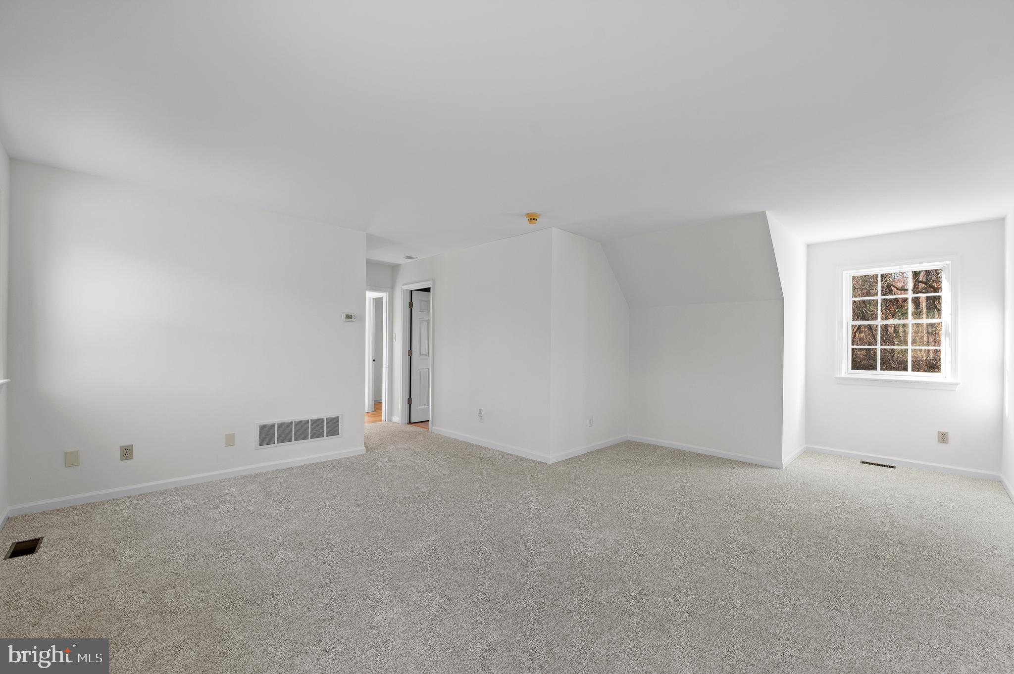 115 Jaffrey Road Malvern, PA 19355 - Photo 38 of 46 an empty room with windows