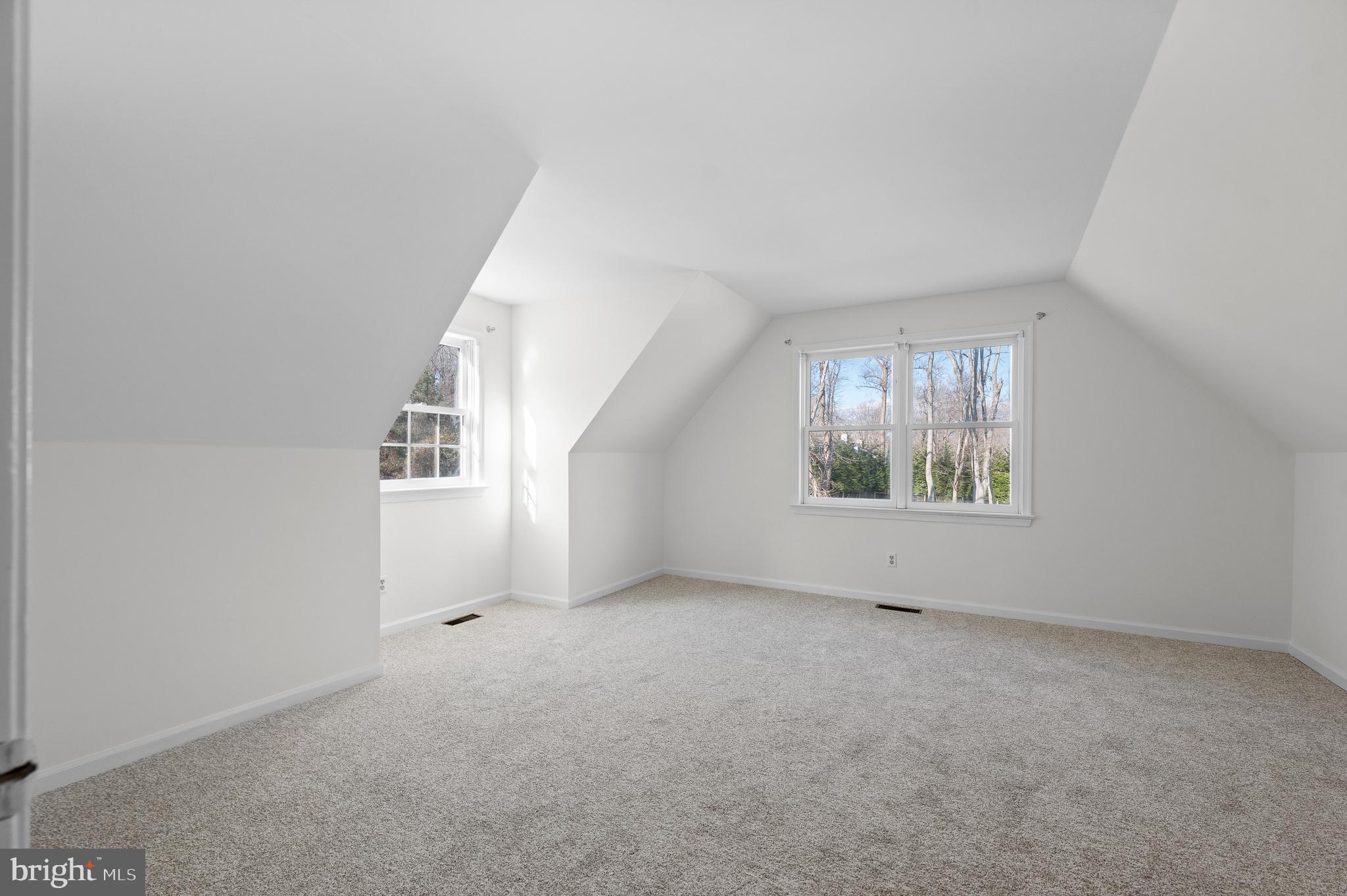 115 Jaffrey Road Malvern, PA 19355 - Photo 39 of 46 an empty room with windows