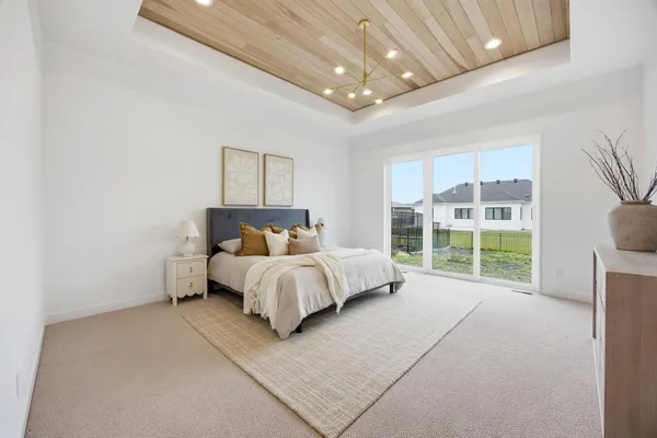 $1,045,900 | 5541 31st Street South, Fargo, ND 58104