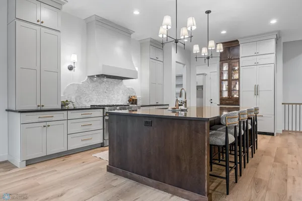 $1,045,900 | 5541 31st Street South, Fargo, ND 58104