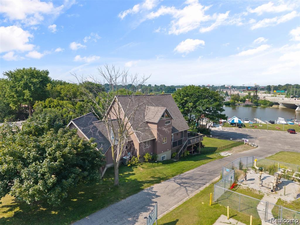 1907 Riverside Drive Port Huron, MI 48060 - Photo 1 of 58