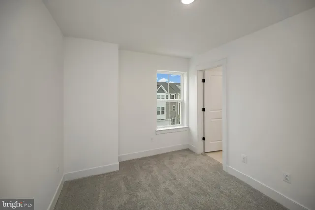 a view of a big room with a yard