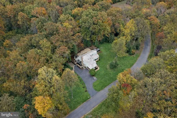 $1,770,000 | 11000 Oakton Woods Way, Oakton, VA 22124