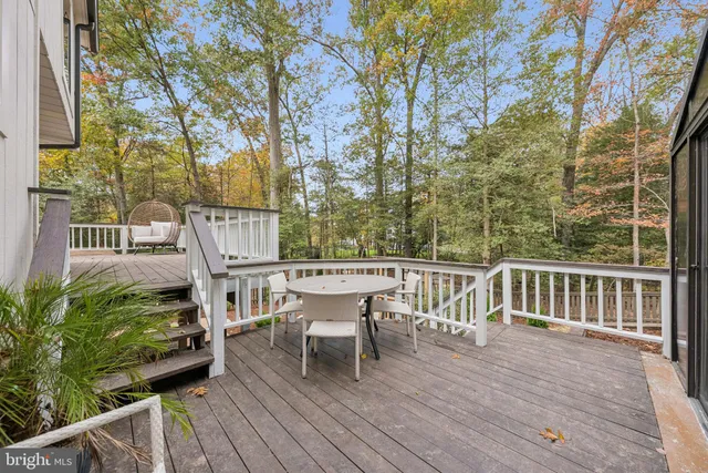 $1,875,000 | 11000 Oakton Woods Way, Oakton, VA 22124