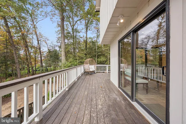 $1,875,000 | 11000 Oakton Woods Way, Oakton, VA 22124