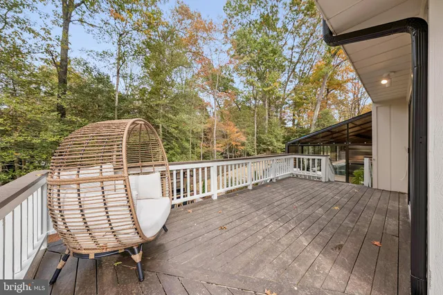 $1,875,000 | 11000 Oakton Woods Way, Oakton, VA 22124
