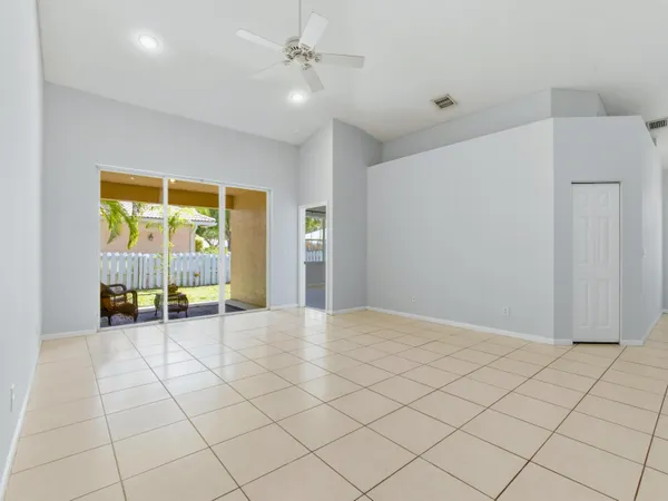$3,250 | 2568 North Coral Trace Circle, Delray Beach, FL 33445