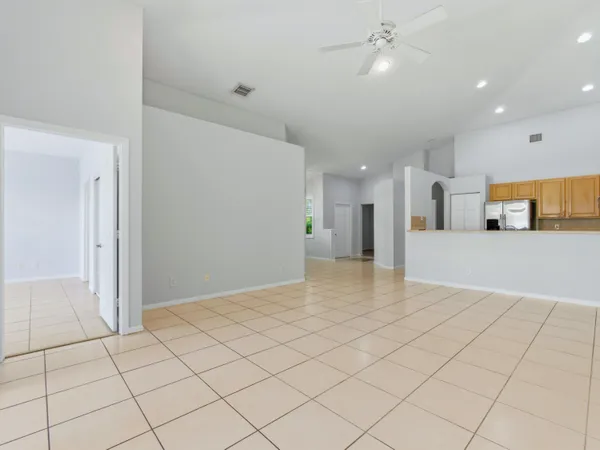 $3,250 | 2568 North Coral Trace Circle, Delray Beach, FL 33445