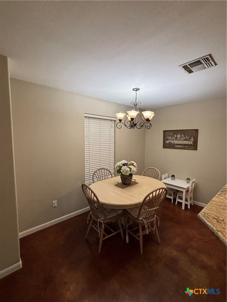 106 Owl Road Victoria, TX 77905 - Photo 21 of 32 Gallery Image 21
