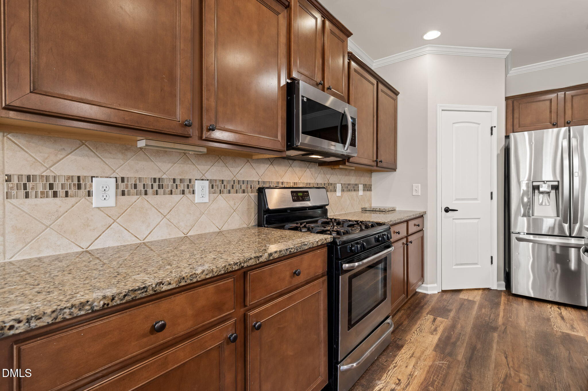 3568 Althorp Drive Raleigh, NC 27616 - Photo 21 of 74 Kitchen (4)