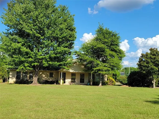 $383,000 | 1107 East 5th Street, Natchitoches, LA 71457