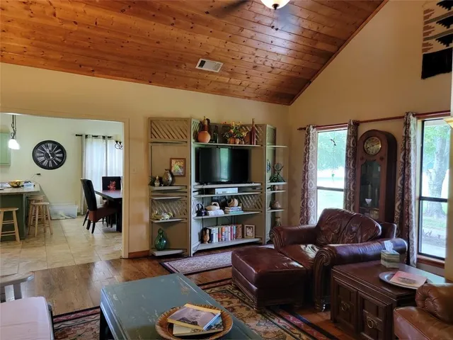 $383,000 | 1107 East 5th Street, Natchitoches, LA 71457