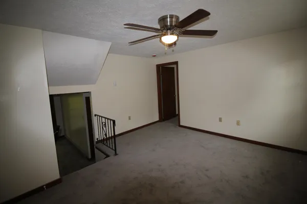 $1,900 | 84 Franklin Street, Unit 3, Derry, NH 03038