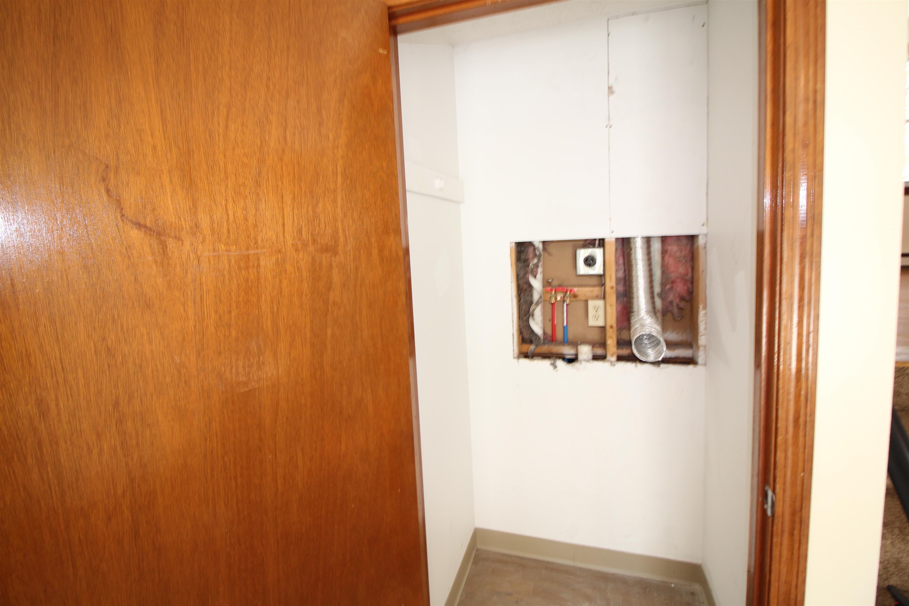 84 Franklin Street, Unit 3 Derry, NH 03038 - Photo 10 of 14