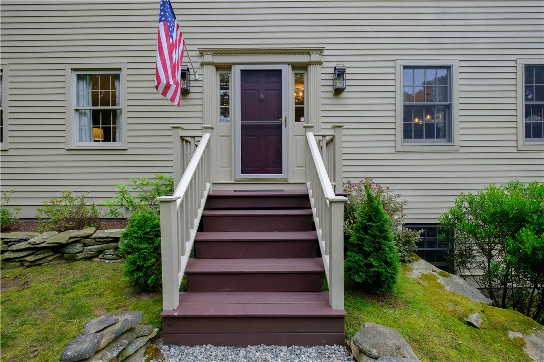 33 Foster Center Road Foster, RI 02825 - Photo 2 of 40