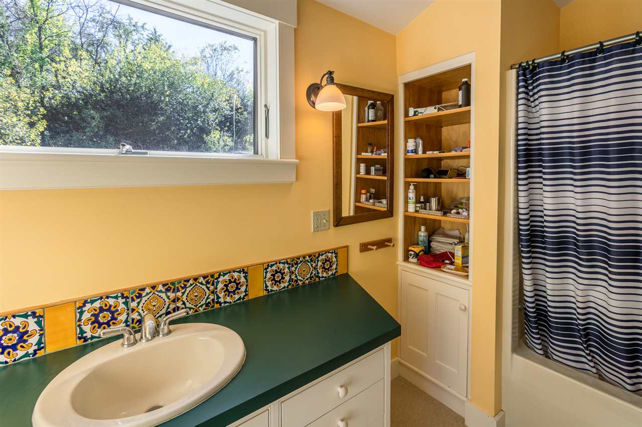 38 Reservoir Road Hanover, NH 03755 - Photo 21 of 37