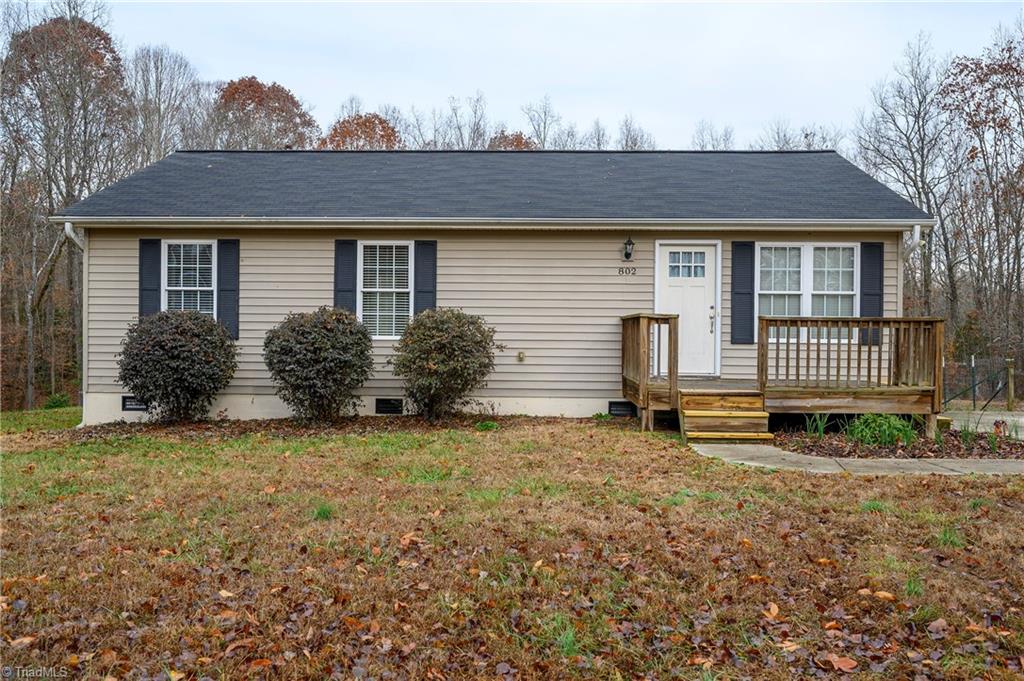 802 Riverwood Road Lexington, NC 27292 - Photo 1 of 19 Gallery Image 1