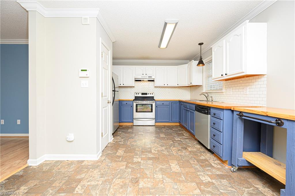 802 Riverwood Road Lexington, NC 27292 - Photo 9 of 19 Gallery Image 9