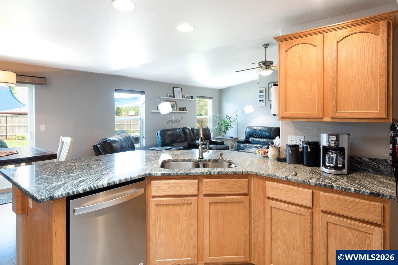 3243 Clearwater Drive Albany, OR 97321 - Photo 19 of 42