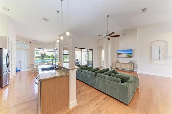 $3,850 | 14325 Sundial Place, Lakewood Ranch, FL 34202