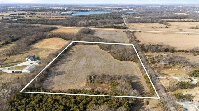 $99,500 | 1775 Nebraska Road, Iola, KS 66749