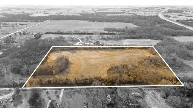$99,500 | 1775 Nebraska Road, Iola, KS 66749