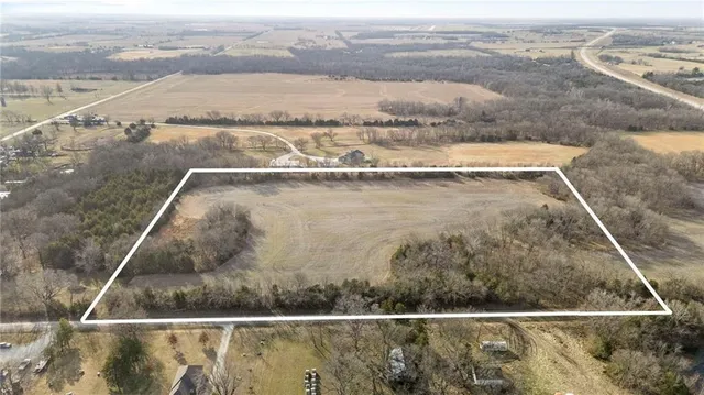 $99,500 | 1775 Nebraska Road, Iola, KS 66749
