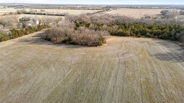 $99,500 | 1775 Nebraska Road, Iola, KS 66749