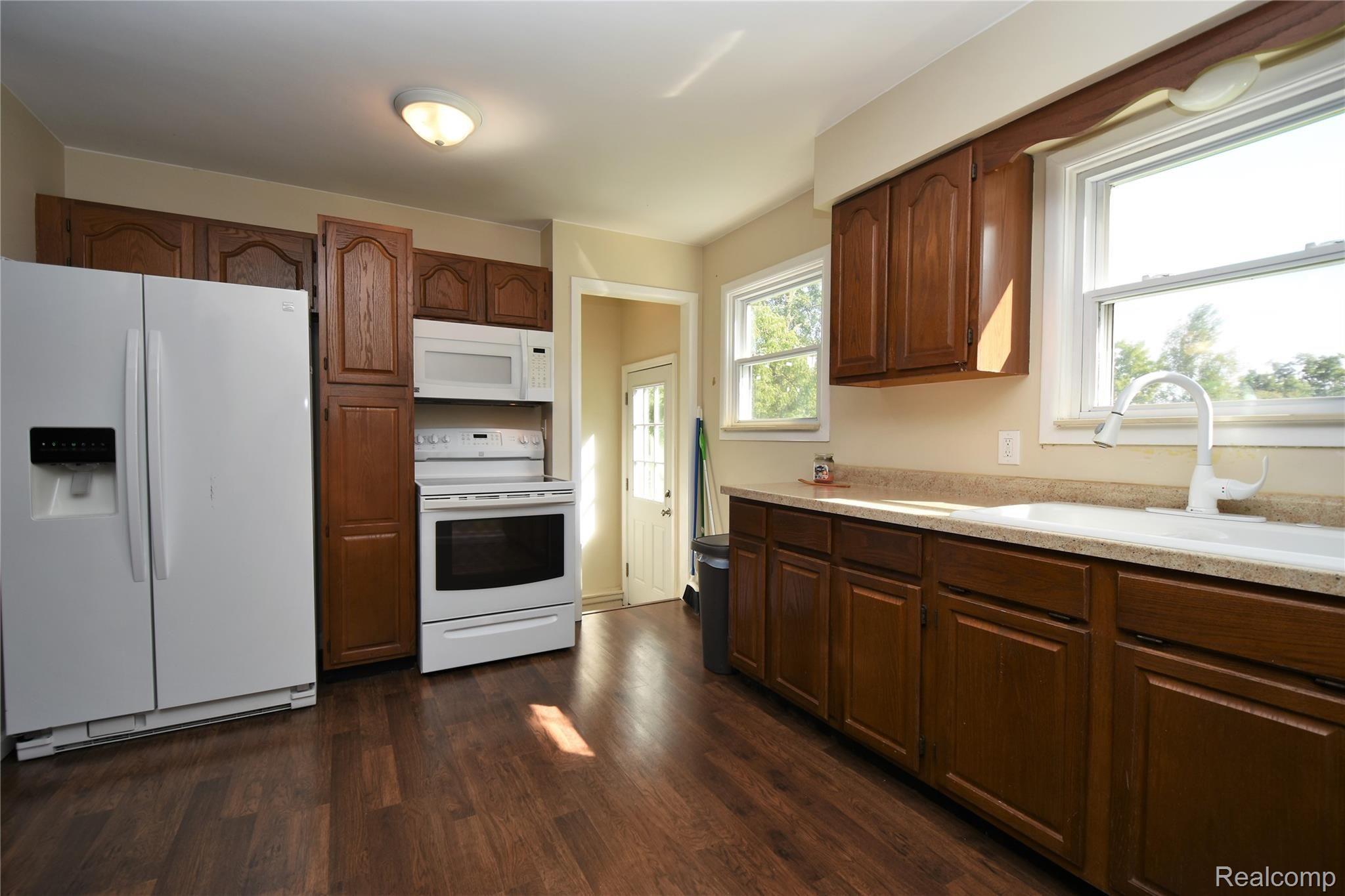 11107 Ray Road Gaines, MI 48436 - Photo 13 of 26 DSC_4543.JPG