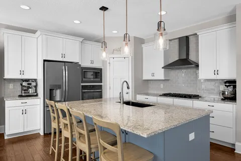 $534,999 | 19869 Deerbrooke Path, Farmington, MN 55024
