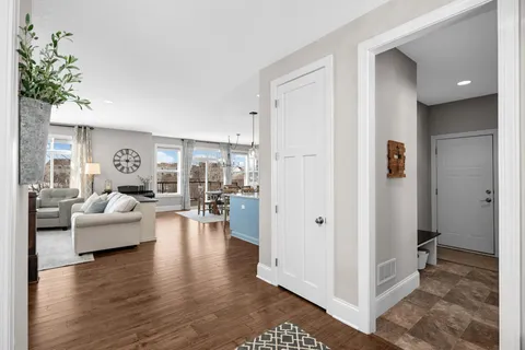 $534,999 | 19869 Deerbrooke Path, Farmington, MN 55024