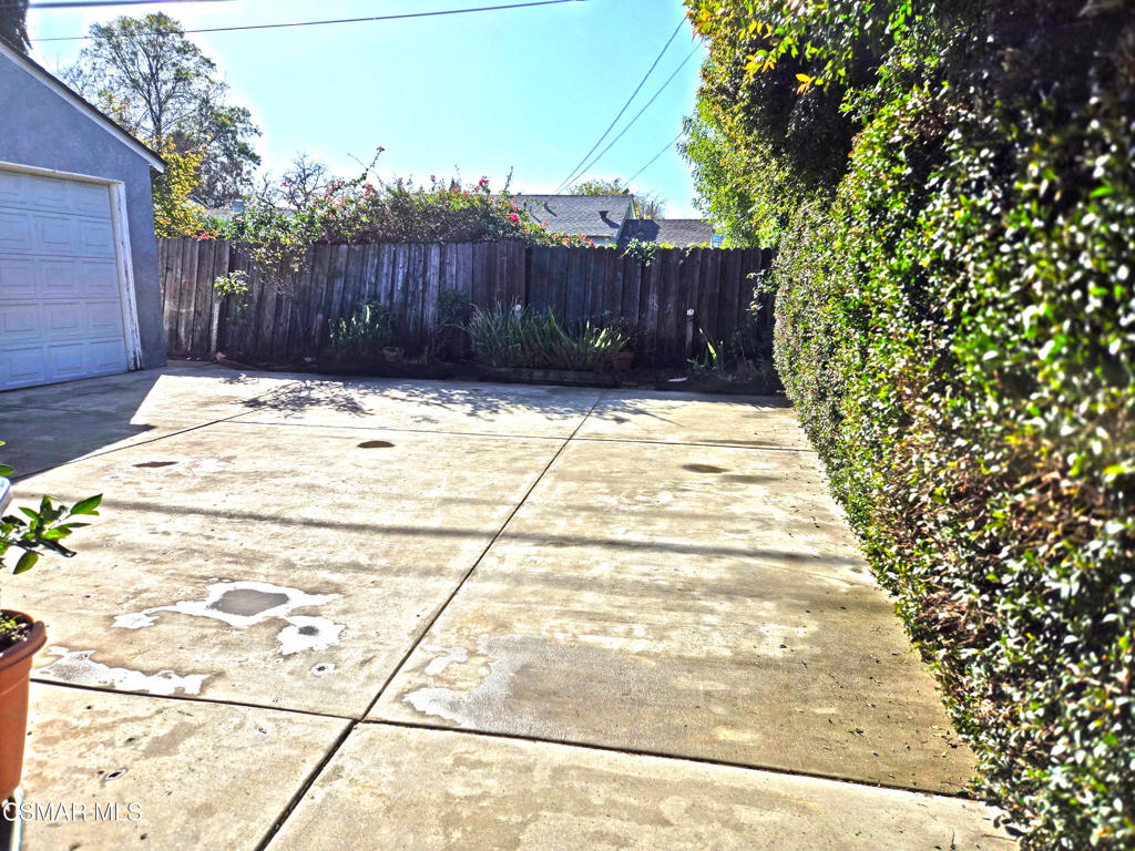 17526 Miranda Street Encino, CA 91316 - Photo 22 of 28 a view of a backyard