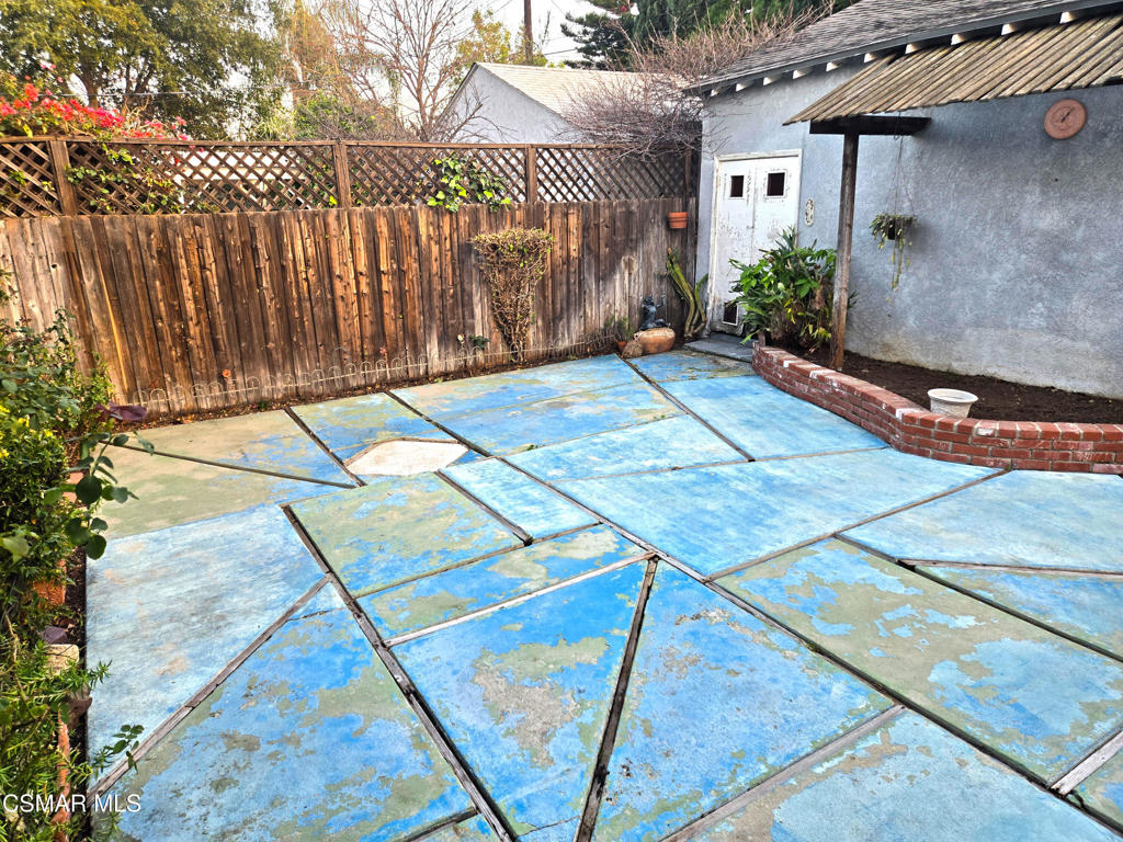 17526 Miranda Street Encino, CA 91316 - Photo 27 of 28