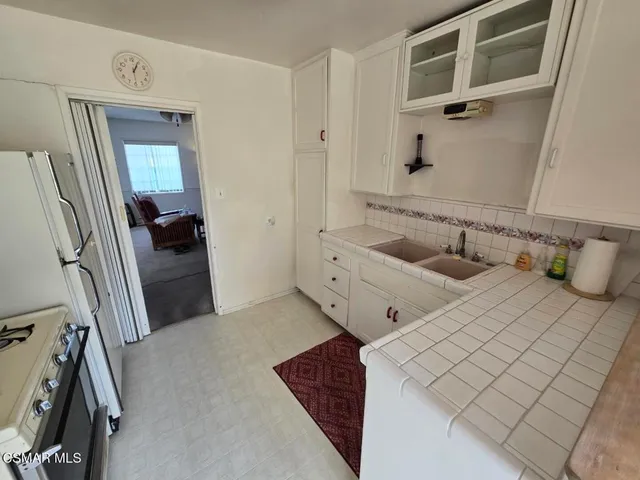 $850,000 | 17526 Miranda Street, Encino, CA 91316