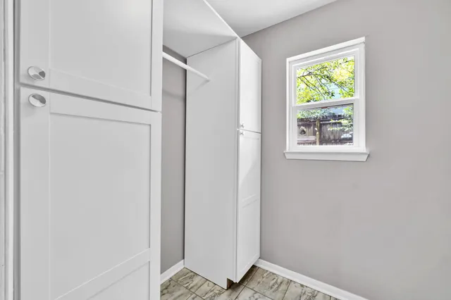 $329,900 | 439 Waterway Lane, Fort Walton Beach, FL 32547