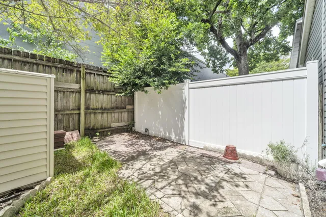 $329,900 | 439 Waterway Lane, Fort Walton Beach, FL 32547