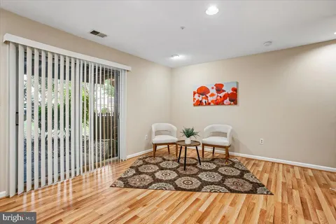 a view of a garage