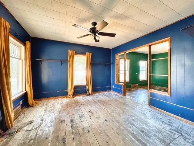 $89,000 | 1609 14th Avenue, Menominee, MI 49858