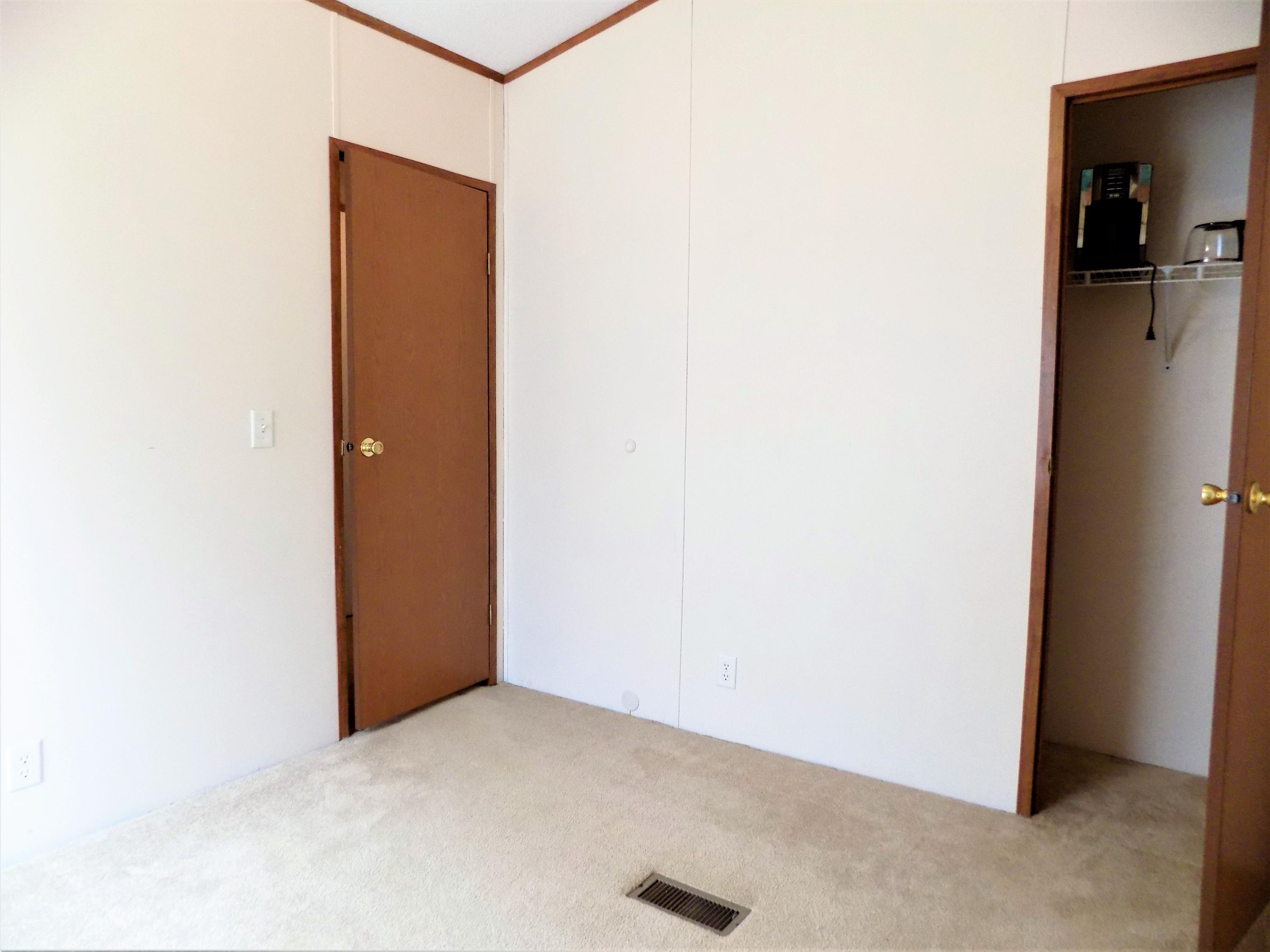 1135 Harbin Road Dandridge, TN 37725 - Photo 19 of 27 Bedroom #3