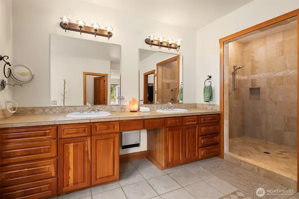 $2,250,000 | 7828 Tolt Highlands Road Northeast, Carnation, WA 98014