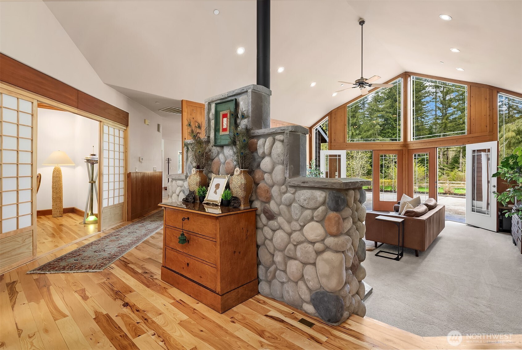 7828 Tolt Highlands Road Northeast Carnation, WA 98014 - Photo 4 of 40