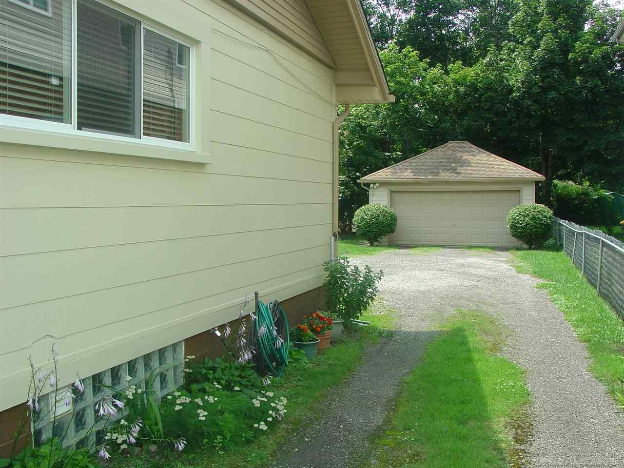 32519 Utica Road Fraser, MI 48026 - Photo 4 of 21 50048380-3.JPG