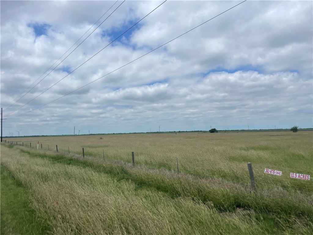 0 Fm Road Robstown, TX 78380 - Photo 3 of 5 a view of an ocean and beach